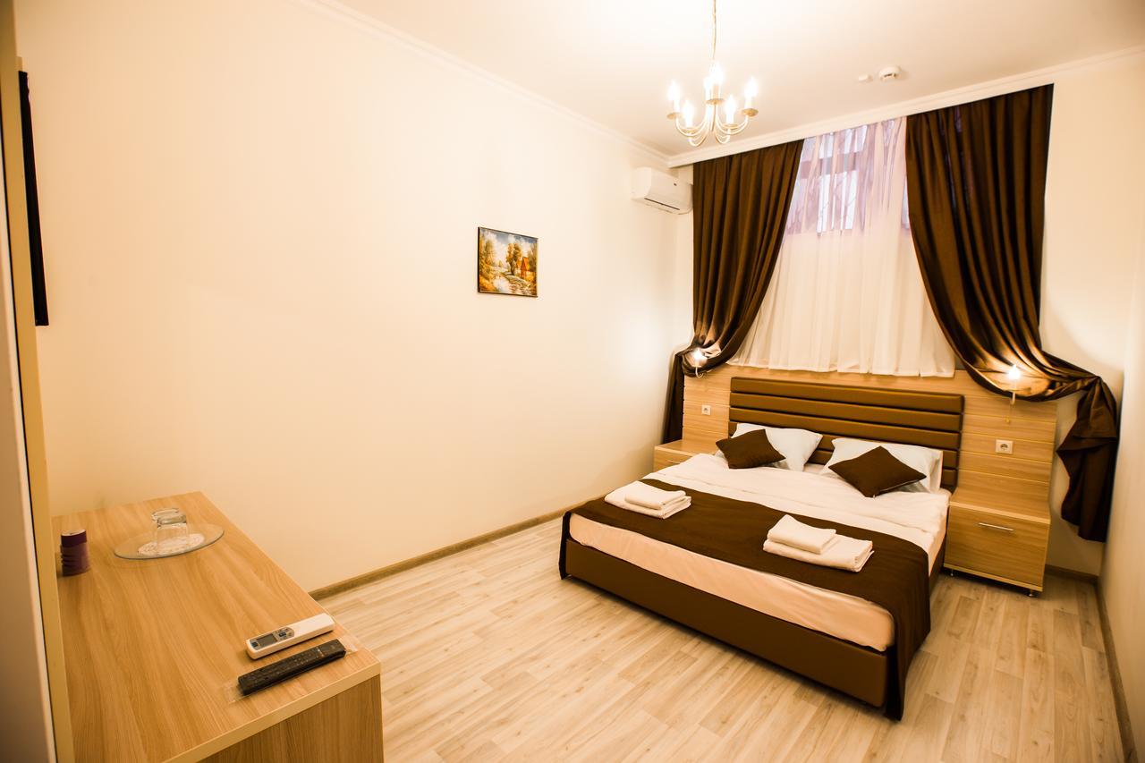 City Life Hotel Moskow Bagian luar foto